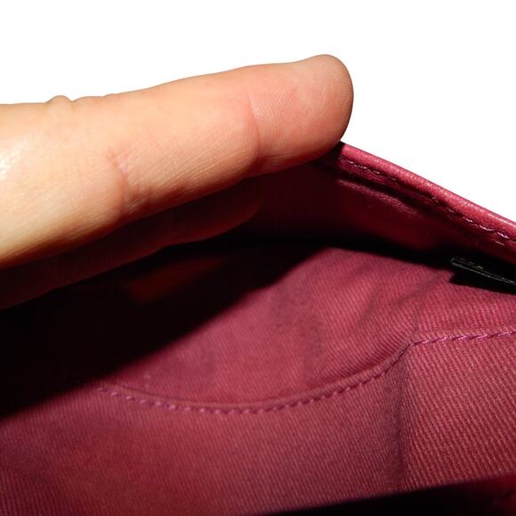 Rare Vintage Soft Red Leather "Long Live Vintage" Imprinted Fossil Wallet - Picture 3 of 12